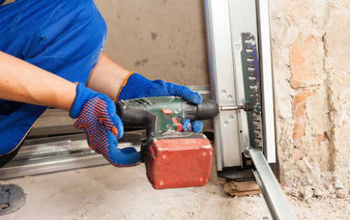 Preventing Garage Door Breakdowns: The Importance of Regular Service Checks